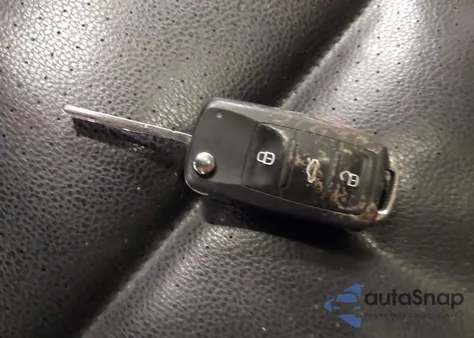 2011 Volkswagen Tiguan Se из США, поврежденный, VIN WVGAV7AX2BW516589